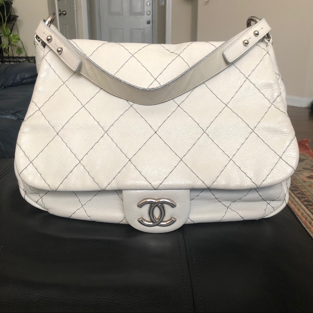 SOLD**Chanel Classic Maxi Jumbo XXL Flap Bag - Picture 1 of 15